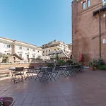 Villa Marignoli Charming Flats